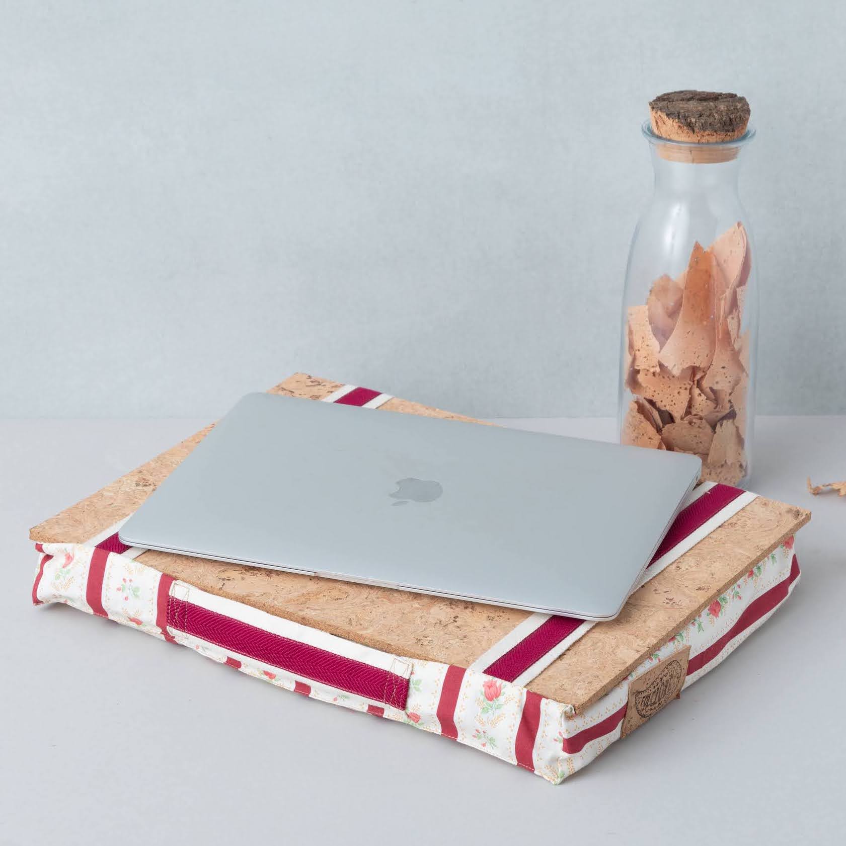 Eco-friendly Lap desk for laptop made from cork and cotton fabric