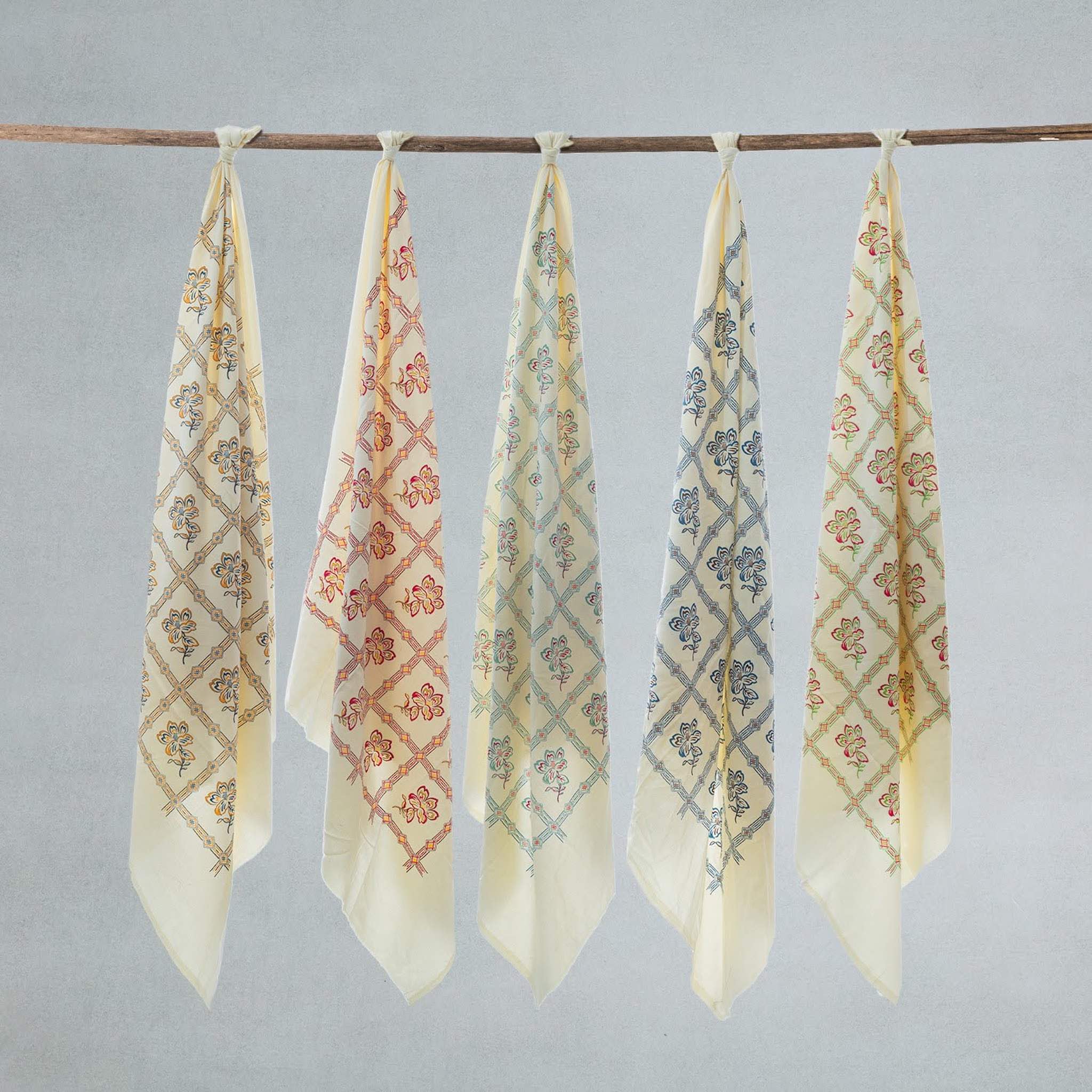 Geometric and floral Portuguese fabric for shawls