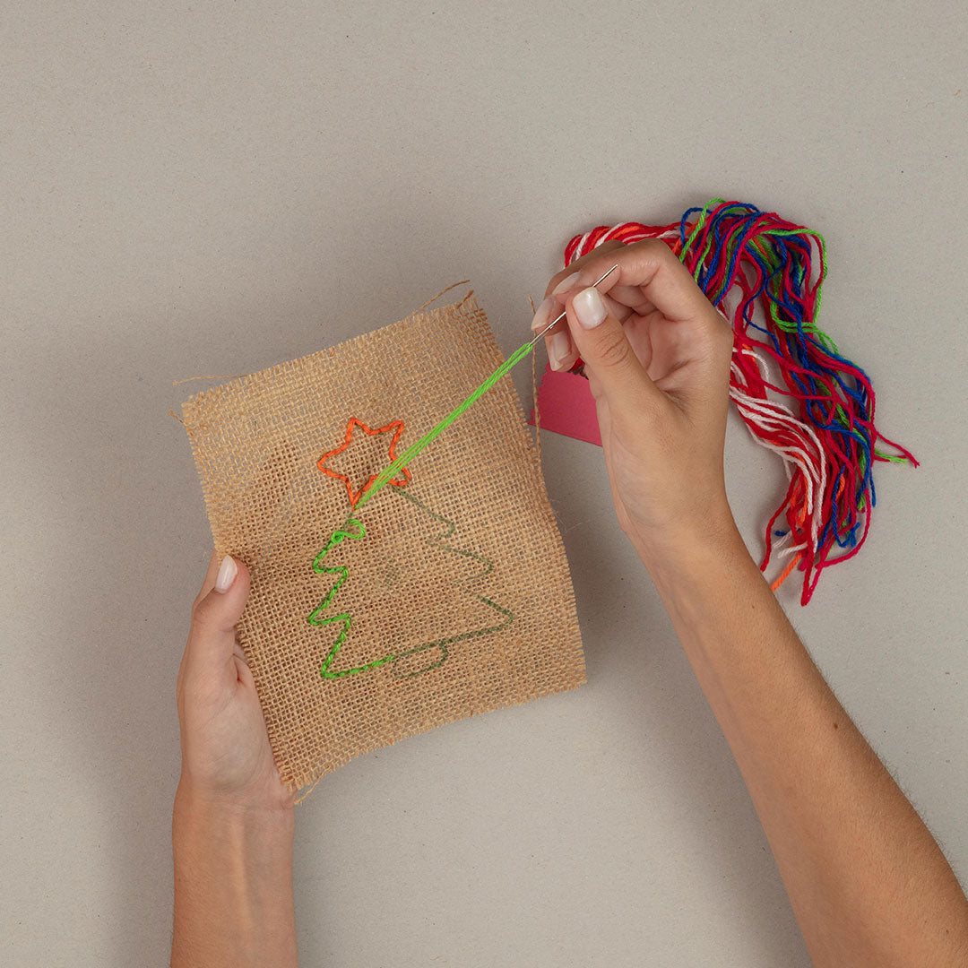 Christmas Embroidery Kit, Embroidery Kit, Beginner Embroidery